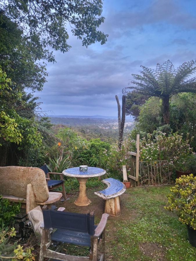 Swanson-Waitakere Stay In Scenic Sunrise オークランド エクステリア 写真