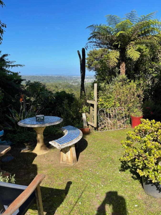 Swanson-Waitakere Stay In Scenic Sunrise オークランド エクステリア 写真