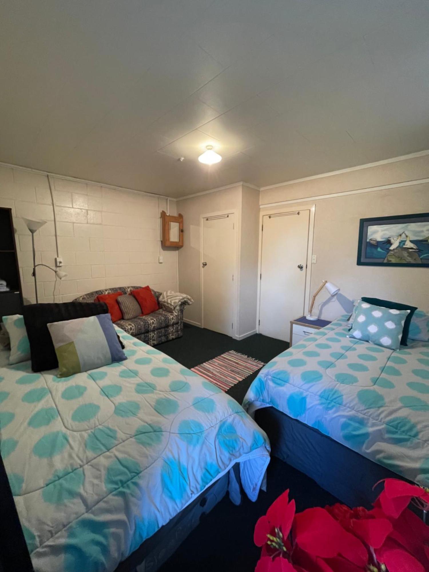 Swanson-Waitakere Stay In Scenic Sunrise オークランド エクステリア 写真