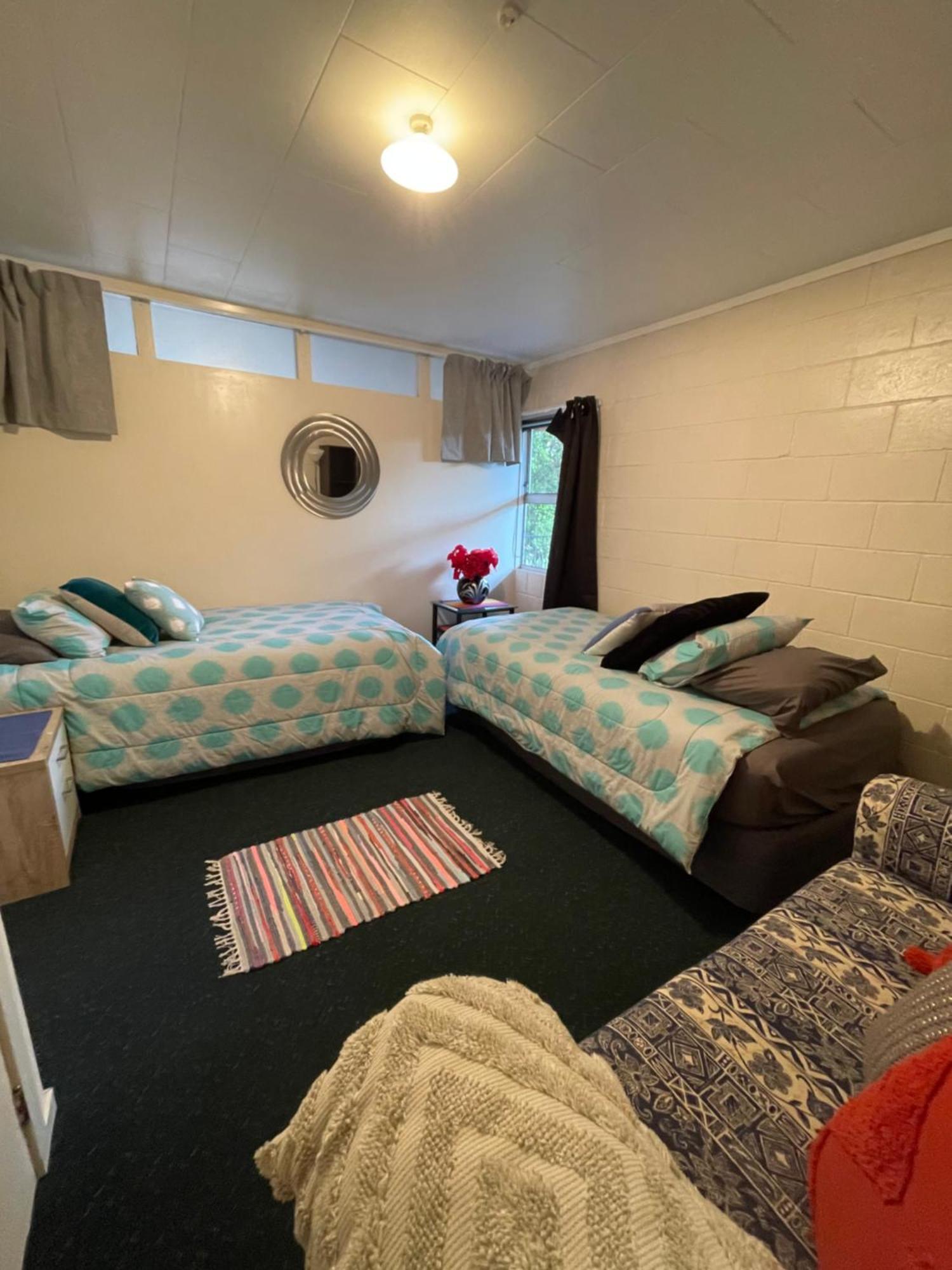 Swanson-Waitakere Stay In Scenic Sunrise オークランド エクステリア 写真